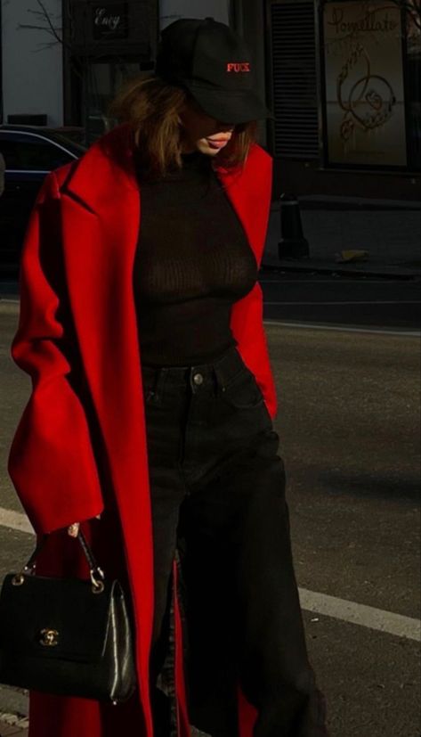 Winter Outfits With Red Coat, Red Coat Winter Outfit, Classy Red Outfits, Red Coat Aesthetic, Pop Of Red Outfit, Red Accent Outfit, Red Accessories Outfit, Red Coat Outfit Winter, Red Coat Outfit