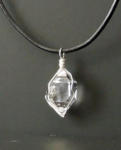 Wire wrapped, double terminated Herkimer Diamond necklace. Quartz Crystal Jewelry, Herkimer Diamond Necklace, Diy Leather Bracelet, Herkimer Diamond, Leather Diy, Fine Silver, Wire Jewelry, Crystal Jewelry, Diamond Pendant