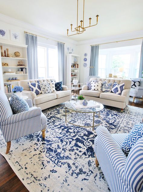 Southern Traditional Living Room Blue And White, Navy Blue Rug Living Room, Blue And Beige Living Room, Blue And White Furniture, White And Blue Living Room, Living Room Blue And White, Blue Rugs In Living Room, Blue Living Room Rug, Blue Curtains Living Room