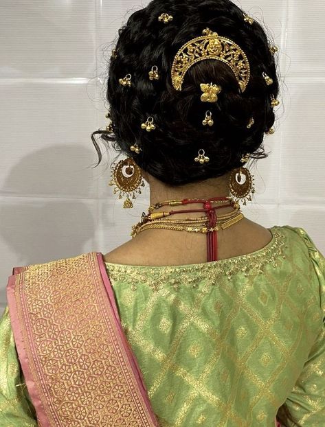 South Asian Aesthetic, Asian Aesthetic, Bengali Bride, Asian Jewelry, Indian Aesthetic, Bridal Gold Jewellery Designs, Brown Girl, Desi Fashion, South Asia