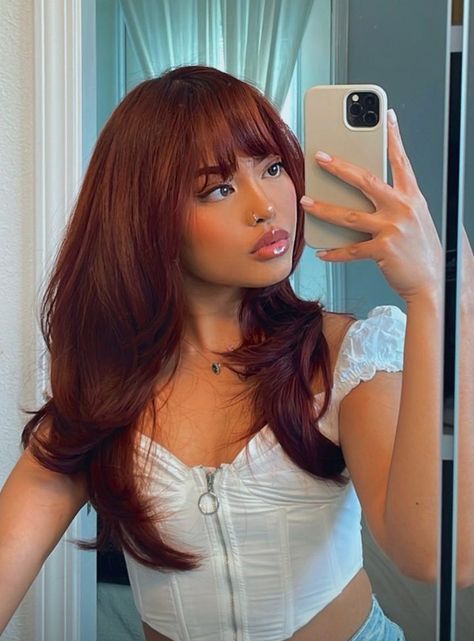 Blended Bangs, Amber Brown Hair, Haircut 2020, Diy Hair Hacks, Cherry Red Hair, Red Hair Inspo, Wine Hair, Classy Hairstyles, Hairstyles For Layered Hair