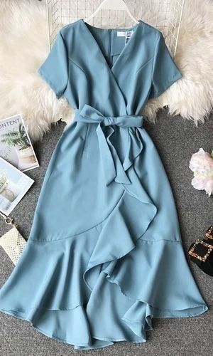 Minimal Stil, Dressy Dresses, Fashion Dresses Casual, Dress Elegant, Western Dresses, Mode Inspiration, Looks Vintage, Classy Dress, Vintage Dress