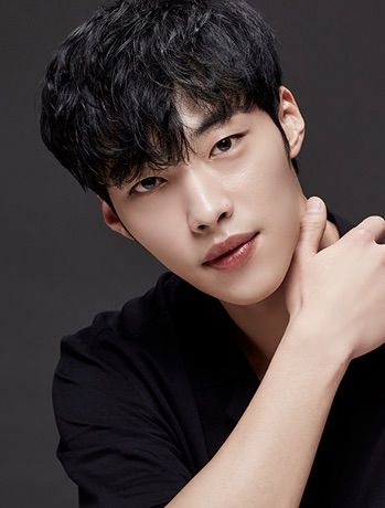 Woo Do-Hwan - AsianWiki Woo Doo Hwan, Wo Do Hwan, Woo Dohwan, Korean Male Actors, Do Hwan, Woo Do Hwan, Eternal Monarch, Francisco Lachowski, Jung So Min