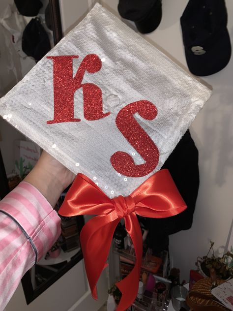 Sharpe Evans Graduation Cap, Sharply Evans Graduation Cap, Sharpay Graduation Cap, Sharpay Evans Graduation Cap, High School Musical Graduation Cap, Bow Grad Cap, Graduation Cap Designs High School Musical, High School Graduation Cap, Grad Cap Designs