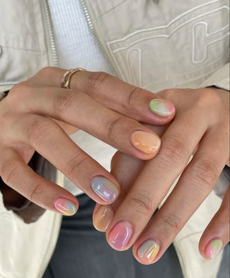 Short Nails Aura, Pastel Aura Nails, Aura Short Nails, Aura Gel Nails, Korean Summer Nails, Pastel Short Nails, Aura Nails Short, Short Aura Nails, Pastel Summer Nails