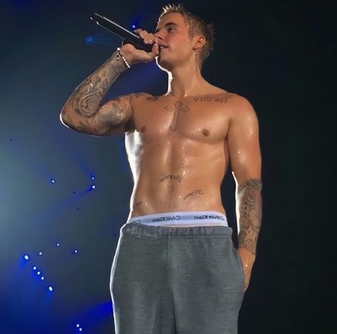 Daddy Justin on Twitter: "… " Justin Beiber Shirtless, Justin Matthews, Justin Bieber Tattoos, Justin Bieber Photos, Justin Bieber Pictures, Hot Abs, Cute White Guys, I Love Justin Bieber, Purpose Tour