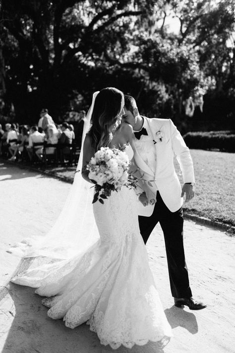 Black White Wedding Dress, Professional Wedding Photography, Black White Wedding, Bride And Groom Photos, Lovey Dovey, Charleston Wedding, Wedding Shots, Wedding Plans, Wedding Pics