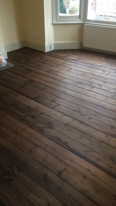 Restoring old wooden floors in a Victorian house Wooden Floors Living Room, Wooden Floor Tiles, Old Wood Floors, Wood Floor Design, Victorian Bedroom, Wooden Floors, Wooden Stairs, Pine Floors, Victorian House