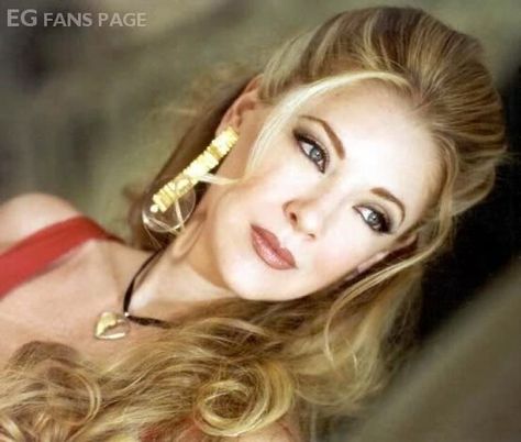 Edith Gonzalez Edith Gonzalez, Asian Actors, Powerful Women, Beautiful People, Hair Wrap, Wonder Woman, Hair Color, Blonde, Actresses