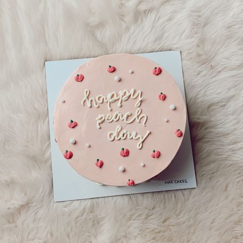 Mae Cakes on Instagram: “Happy 🍑 day 6x3 regular cake, price starts at P1000 ✨ 📧: maecakes19@gmail.com 📱: 09518579574 February order form:…” Minimalist Cakes, Regular Cake, Order Form, Happy Day, Butter Cream, Book Cover, Cake, On Instagram, Instagram