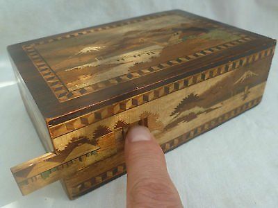 c.1950s VINTAGE JAPANESE INLAID WOODEN PUZZLE BOX OPEN SECRET DRAWER, MOUNT FUJI Puzzle Box Plans, Japanese Puzzle Box Plans, Puzzle Box Mechanism, Secret Drawer, Japanese Puzzle Box, Puzzle Boxes, Wooden Puzzle Box, Japanese Puzzle, Antique Wooden Boxes Hardware