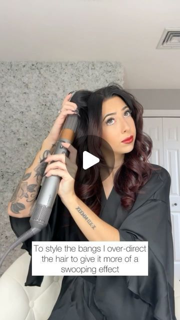 Dyson Air Wrap, Air Wrap, Bouncy Blow Dry, Blowdry Styles, Dyson Airwrap, Hair Techniques, Fun Shots, Shake It, Hair Videos