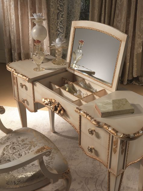 Princess Vanity, Simple Dressing Table, French Girly, Antique Vanity Set, Bedroom Vanity Set, Diy Vanity Mirror, Mirrored Vanity Table, Dressing Table Design, Dressing Table Vanity