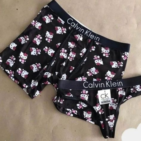 Kitty Couple, Psd Boxers, Muzică Rock, Outfits Male, Couple Summer, Boxers Women, Kitty Clothes, Hello Kitty Clothes, Cute Couple Outfits