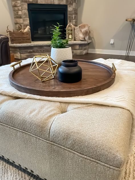 Tray For Ottoman Living Rooms, Tray On Ottoman, Ottoman Tray Ideas, Coffee Table Living Rooms, Ottoman Tray Styling, Ottoman Tray Decor Ideas, Ottoman Tray Decor, Round Tray Decor, Ottoman Coffee Table Decor