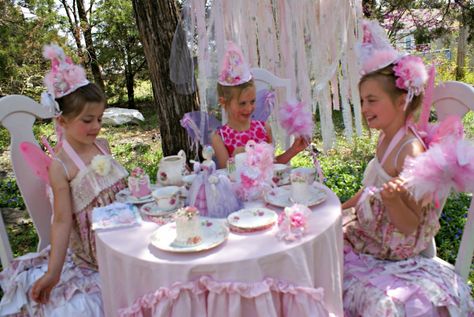 Kids Tea Party, Girls Tea Party, Tea Party Garden, High Tea, Tea Room, Vintage Tea, Afternoon Tea, Party Time, Tea Time