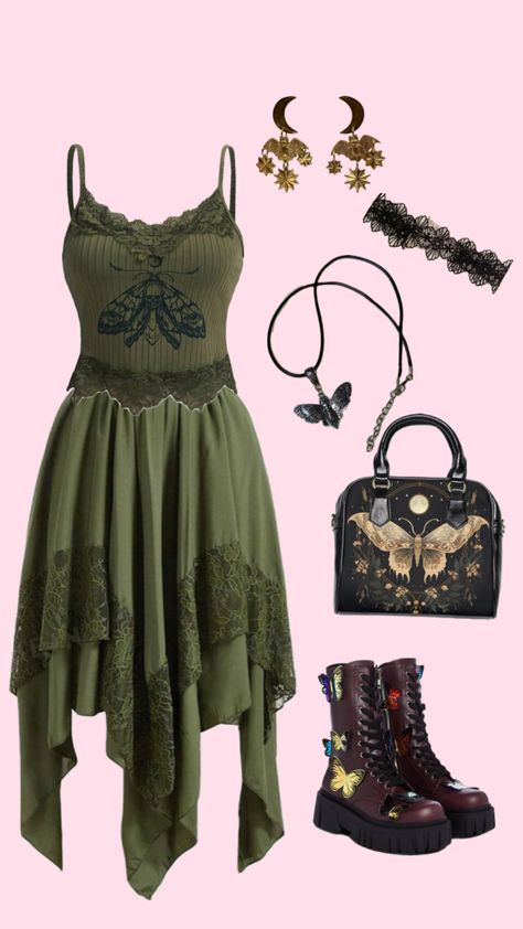 Green themed Whimsigoth outfit Gothic Aesthetic Outfit, Casual Boho Outfits, Fairy Grunge Aesthetic, Boho Style Outfits, Gothic Clothes, Fits Clothes, Swaggy Outfits, Gothic Outfits, Goth Outfits