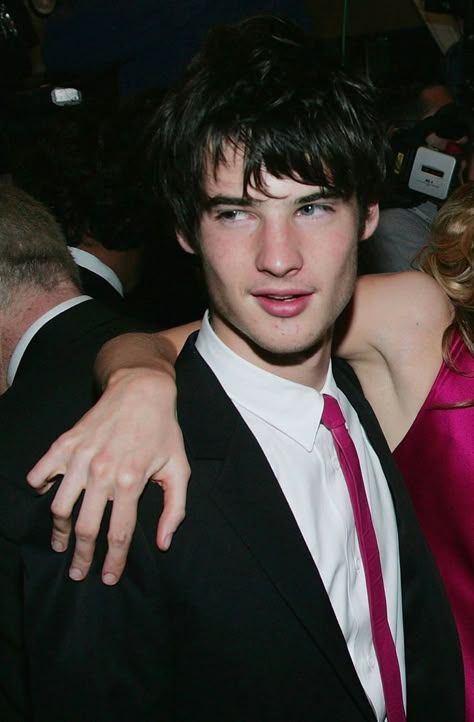 Tom Sturridge Like Minds, Lord Morpheus, Crush Aesthetic, Sandman Tom Sturridge, Like Minds, Nerdy Guys, Tom Sturridge, Sabrina Spellman, The Sandman