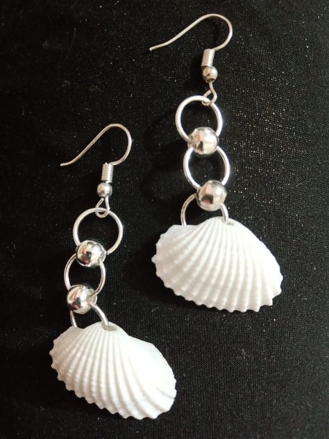 Sea Themed Jewelry, Sea Jewellery, Fork Jewelry, Earrings Diy Handmade, Micro Mosaic Jewelry, Seashell Pendants, Sea Jewelry, Asymmetrical Earrings, Seashell Jewelry