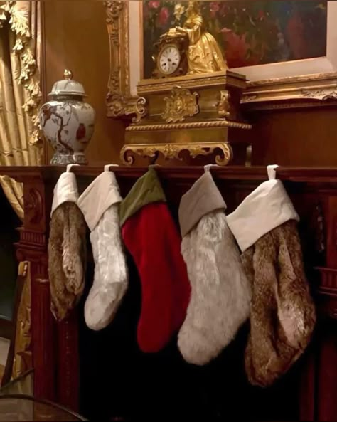 Christmas Stockings Aesthetic, Best Christmas Destinations, Copenhagen Christmas, Driving Home For Christmas, Best Travel Destinations, Christmas Destinations, Christmas Tree Decorating, Christmas Dreaming, Dark Christmas