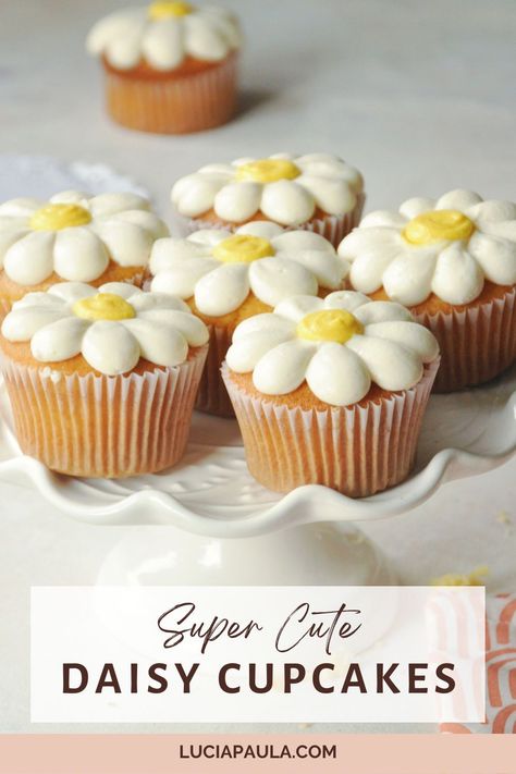 Cupcakes With Daisy Flowers, Too Groovy Cupcakes, Daisy Cupcake Tutorial, Cupcakes With Flower Decoration, Cute Simple Cupcake Ideas, How To Make Daisy Cupcakes, How To Make Daisies Out Of Frosting, Daisy First Birthday Cupcakes, Groovy Flower Birthday