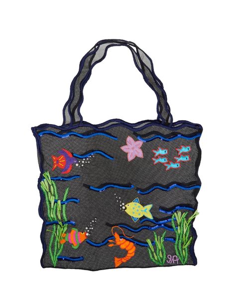 New Riffs on the Boat Tote [PHOTOS] Pool Date Outfit, Beach Bag Aesthetic, Outfit Aesthetics, Boat Tote, Thread Embroidery, Craft Studio, Sea World, Beach Tote Bags, Beach Tote