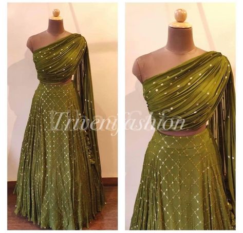 Party Wear Lengha, Mehandi Outfits, Lehenga Pakistani, Pakistani Lehenga, Kids Lehenga Choli, Indian Wedding Lehenga, Lehenga Choli For Women, Choli For Women, Lehenga Choli Wedding