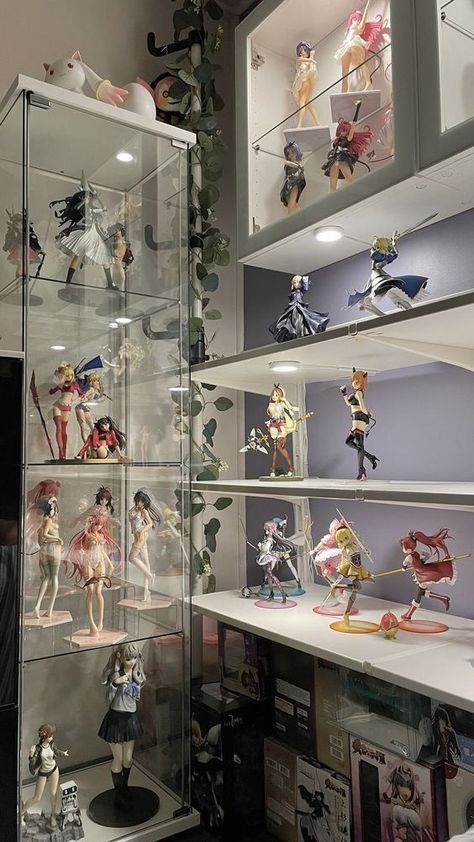 Anime Figure Display Ideas, Anime Figures Collection Display, Anime Figure Display, Bedroom Ideas For Small Rooms Cozy, Otaku Room, Figure Display, Pinterest Room Decor, Anime Room, Gaming Room Setup