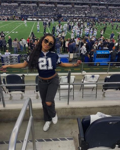 Cowboys Football Game Outfit, Cowboys Game Outfit, Cowboy Games, How Bout Them Cowboys, Game Outfit, Football Game Outfit, Nfl Games, Cowboys Football, Event Outfit