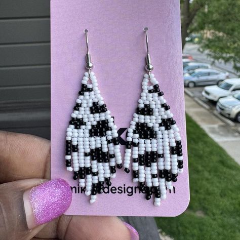 Trivia Question, Today Is Friday, Native American Beadwork Patterns, White Range, Good Morning Today, Seed Bead Jewelry Patterns, Old A, Beaded Fringe Earrings, Beadwork Designs