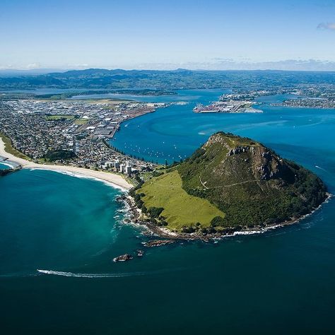 Mount Maunganui, Bay of Plenty Most Beautiful Places To Visit, Mount Maunganui, Kuta Beach, Bay Of Plenty, Adventure Tourism, New Zealand Travel, Incredible Places, Beautiful Places To Visit, Summer Travel