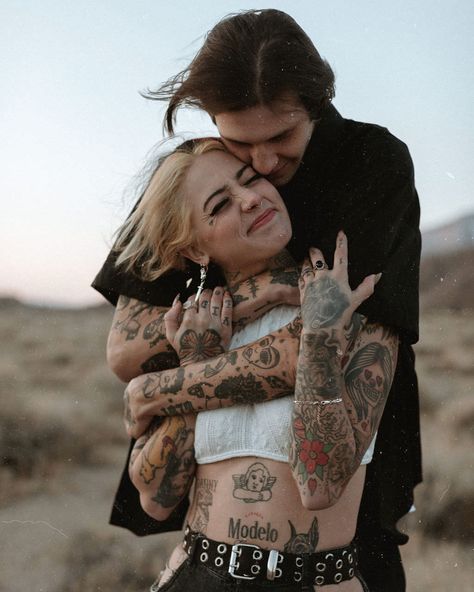 Tattooed Couple Aesthetic, Tattooed Couples Photography, Tattoos Beach, Halloween Pumpkins Carvings Designs, 44 Tattoo, Aesthetic Vision Board, Couple Photo Ideas, Funny Tattoos, Creative Instagram Photo Ideas