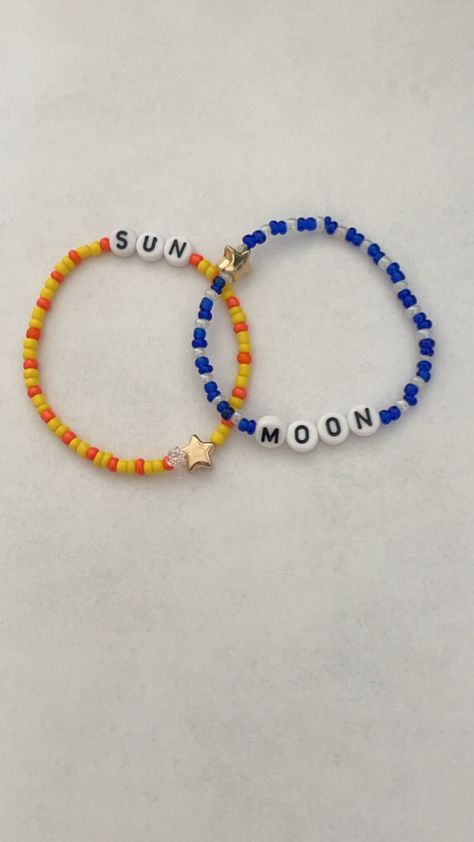 sun and moon friendship seed bead bracelet. handmade Friendship Bracelet Inspo Beads, Best Friend Friendship Bracelets, Friendship Bracelet Bead Patterns, Sister Bracelet Ideas, Sun And Moon Friendship Bracelet, Sun Moon Bracelet, Seed Bead Friendship Bracelets, Cute Friendship Bracelets Beads, Sun And Moon Diy