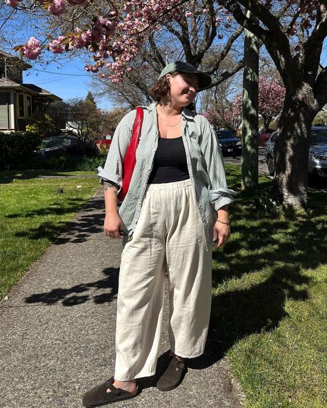 Plus Size Loose Outfits, Normcore Fashion Summer, Plus Size Active Wear, Comfycore Outfits, Spring Fashion Plus Size, Matisse Lena Mule Outfit, Midsize Nonbinary Fashion, B Belly Outfits, Plus Size Layered Outfits