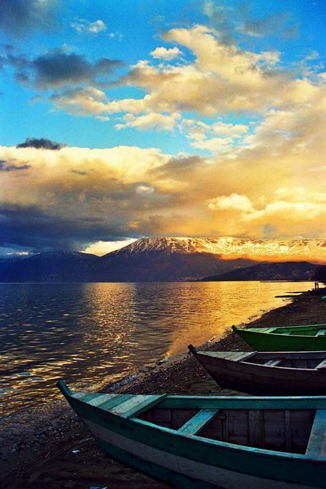 Pogradec Albania, Visit Albania, Free Fire Hip Hop Bundle Photo, Historical Pictures, Lake City, Albania, Creative Photography, Boats, Lake