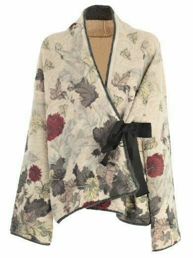 Mode Kimono, Antonio Marras, Batik Fashion, Kimono Jacket, Moda Vintage, Mode Inspiration, Kimono Fashion, Sewing Clothes, Fashion Sewing