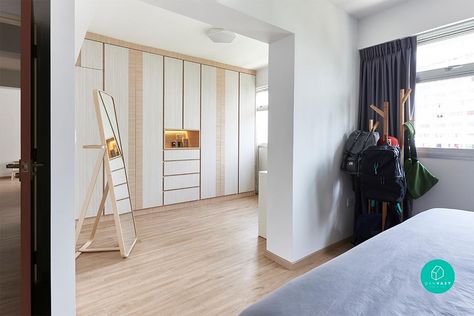 Hdb Walk In Wardrobe Master Bedrooms, Wardrobe Area In Bedroom, Hdb Walk In Wardrobe Singapore, Hdb Bedroom Ideas Singapore, Scandinavian Walk In Wardrobe, Hdb Walk In Wardrobe, Scandinavian Walk In Closet, Adjoining Bedrooms, Closet Scandinavian