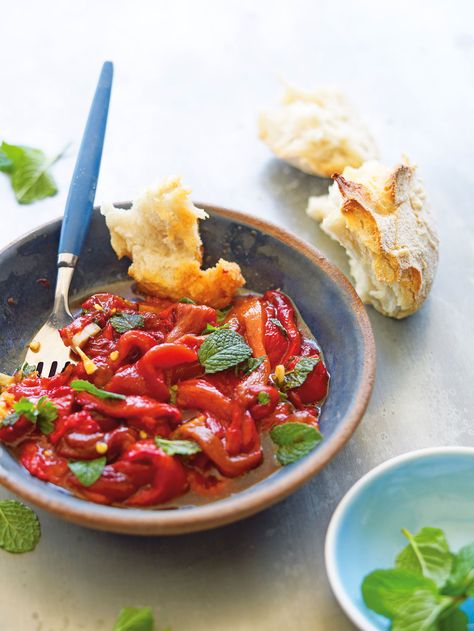 My mother’s roast capsicum salad (insalata di peperoni arrosto) Capsicum Salad, Roast Capsicum, Silvia Colloca, Oregano Recipes, Roasted Capsicum, Lidia Bastianich, Sbs Food, Overnight Oat, Italian Foods