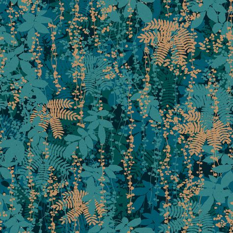 The Canopy Wallpaper, in Peacock, features gold accents that captures the vibrant elegance of nature. Designer Clarissa Hulse became entranced by the intricate patterns of the forest canopy while out walking in the woodlands of Wiltshire. You will find your eyes are drawn to the luxuriant foliage of this captivating wa Teal Blue Wallpaper, Peacock Wallpaper, Prints Collage, Crystal Bay, Forest Canopy, Impressive Wallpaper, Interior Wallpaper, Bedroom Stuff, Graham & Brown