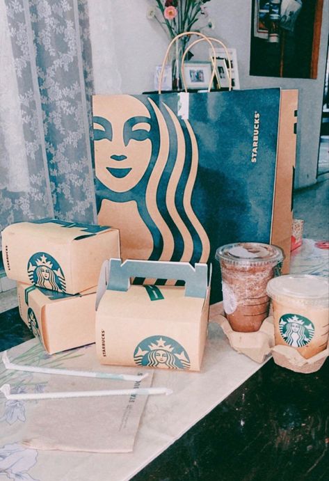 Delivery Aesthetic, Starbucks Delivery, Delivery Photography, Starbucks Malaysia, Takeaway Packaging, Delivery Bag, Dream Board, Beach Trip, Yummy Food