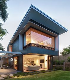 Coogee House by Tanner Kibble Denton Architects Fixed Window, Sydney House, Home Designs Exterior, Hillside House, Contemporary House Exterior, Exterior Wall Design, Modern House Exterior Colors, Amazing Buildings, Contemporary House Design