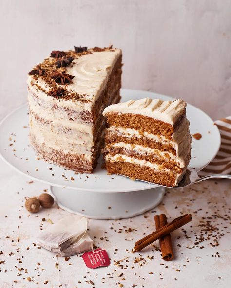 Chai Cake with Brown Butter Cream Cheese Frosting | Bonni Bakery Chai Cake Recipe, Bonni Bakery, Brown Butter Cream Cheese Frosting, Brown Butter Cream Cheese, Chai Cake, Brown Butter Frosting, Chai Spices, Butter Cream Cheese Frosting, Spiced Chai