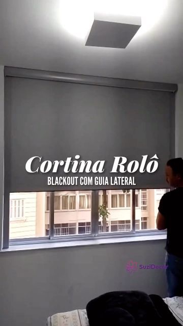 SuziDecor on Instagram: "✨ CORTINA BLACKOUT COM GUIA LATERAL 🤩 ⠀⠀⠀⠀⠀⠀⠀⠀⠀ Fale com um de nossos vendedores: http://bit.ly/VendasSuziDecor ⠀⠀⠀⠀⠀⠀⠀⠀⠀ Envie sua medida ou agende a medição do seu projeto! 🗓 ⠀⠀⠀⠀⠀⠀⠀⠀⠀ Parcelamos em até 12x sem juros no cartão de crédito 💳 ⠀⠀⠀⠀⠀⠀⠀⠀⠀ #UseSuziDecor #RJ #CasaDecorada #Decoracao #Decor #DesigndeInteriores #casa #HomeDecor #Persianas #PisoLaminado #Puff #Almofada #PisoFlutuante #PapeldeParede #cortina #cortinasobmedida #trilhosuiço ________ Clique e conh On Instagram, Instagram, Home Decor, Home Décor