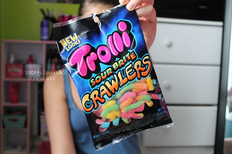 Trolli sour gummy worms Sour Gummy Worms, Candy Pictures, Harry Potter Character, Tumblr Quality, Food C, Gummy Worms, Sugar Candy, Exotic Food, Sour Candy