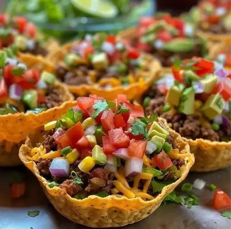 Taco salad cups – Naomi's Recipes Taco Salad Cups, Taco Cups Recipe, Salad Cups, Tortilla Cups, Taco Cups, Night At Home, Mexican Food Recipes Easy, Taco Night, Quick Easy Dinner