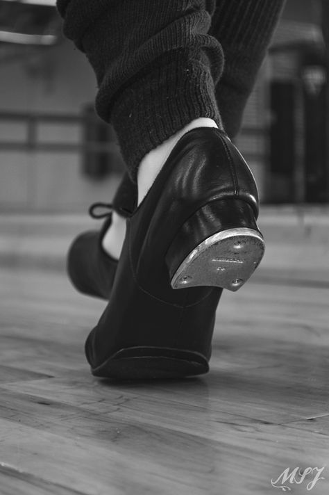 Tap Class Aesthetic, Tap Dancing Aesthetic, Tap Shoes Aesthetic, Tap Aesthetic, Tap Dance Aesthetic, Dance Aesthetics, Dancer Lifestyle, Dance Aesthetic, Tap Dancing