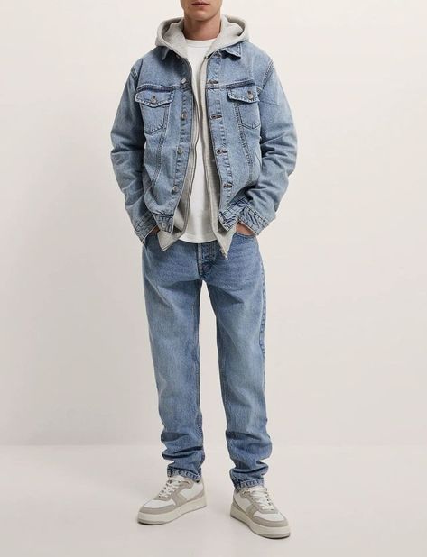 Oversized Denim Jacket Outfit Men, Demin Jacket Outfits Men, Men Jean Jacket Outfits, Denim Jacket Outfit Winter, Blue Denim Jacket Outfit, Jean Jacket Outfits Men, Denim Jacket Men Outfit, Oversized Denim Jacket Outfit, Blue Jeans Outfit Men