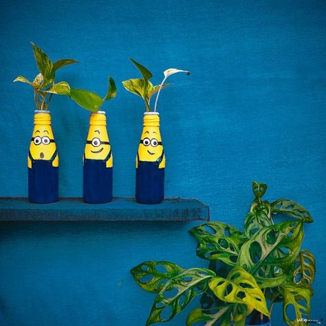 Bottle Art For Plants, Beer Bottle Crafts Decoration, Bottel Paintings Aesthetic, Bottel Paint Diy, Bottel Craft Diy, Glass Bottle Art Ideas Creative, Bottel Craft Ideas, Bottle Art Painted Easy Diy, Cute Bottle Painting