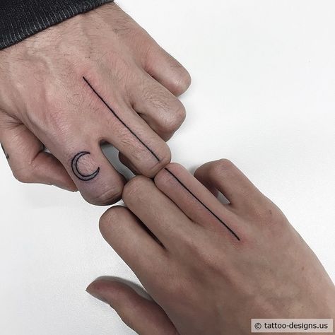 Straight Line Tattoo, Aesthetic Tattoo Ideas, 15 Aesthetic, Tattoo Line, Ring Finger Tattoos, Couple Tattoo, Beautiful Tattoo, Ring Tattoos, Celtic Tattoos