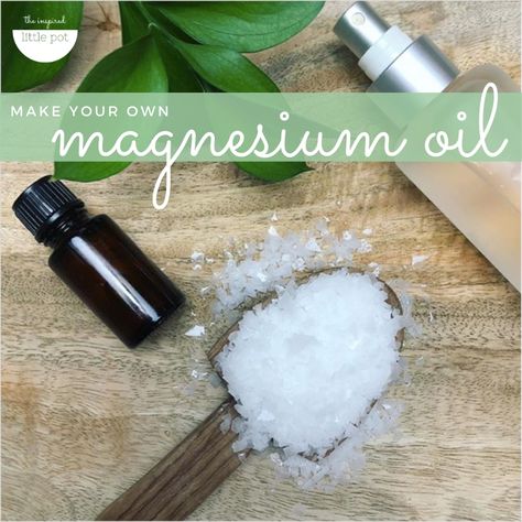 Diy Magnesium Oil, Magnesium Spray, Lavender And Lemon, Young Living Essential Oils Recipes, Magnesium Oil, Witchy Stuff, Peppermint Essential Oil, Beauty Recipe, Essential Oil Recipes